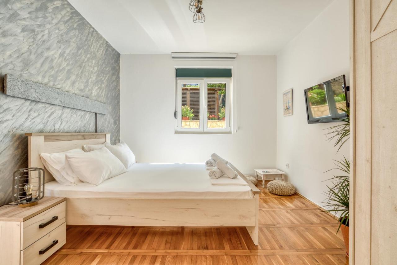 Boka Bay Paradise Apartments - Oasis Of Piece Kotor Eksteriør bilde