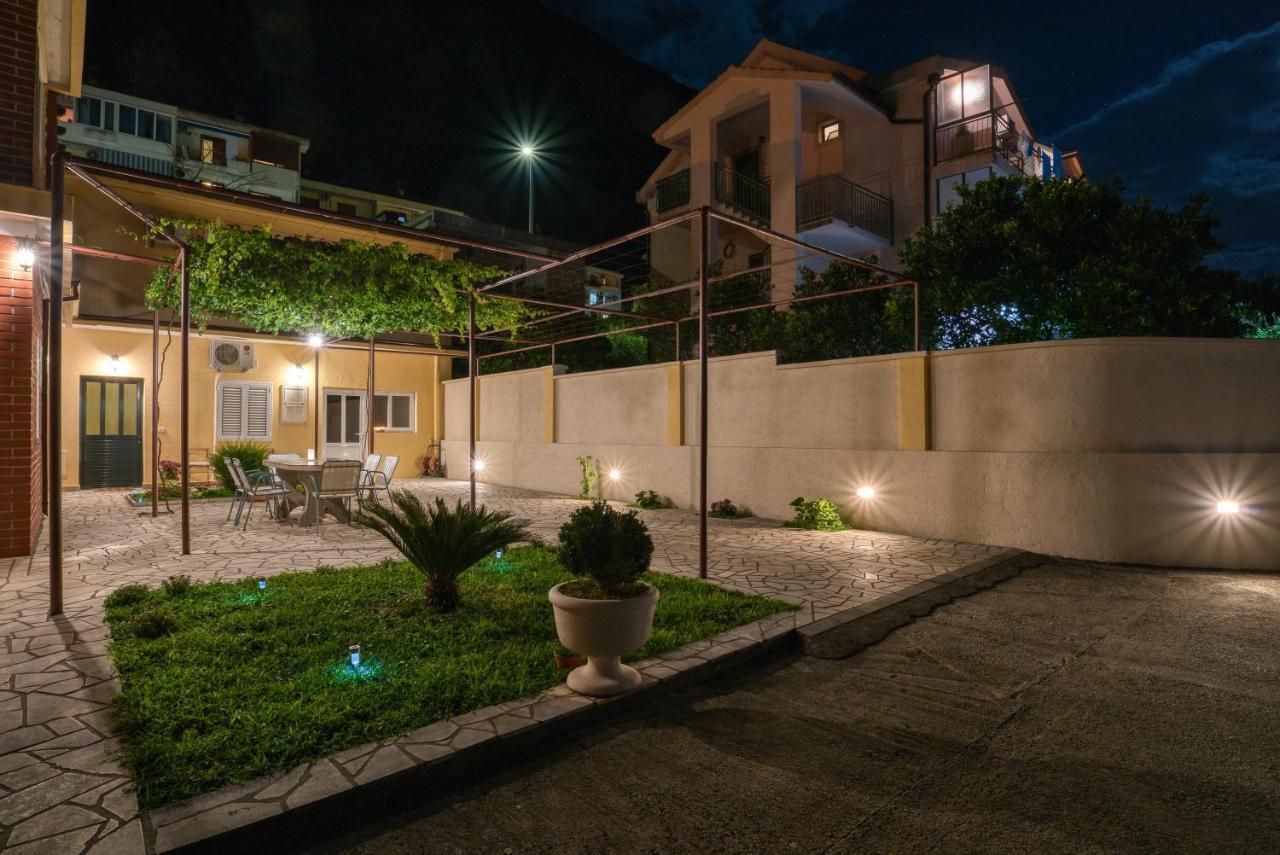 Boka Bay Paradise Apartments - Oasis Of Piece Kotor Eksteriør bilde